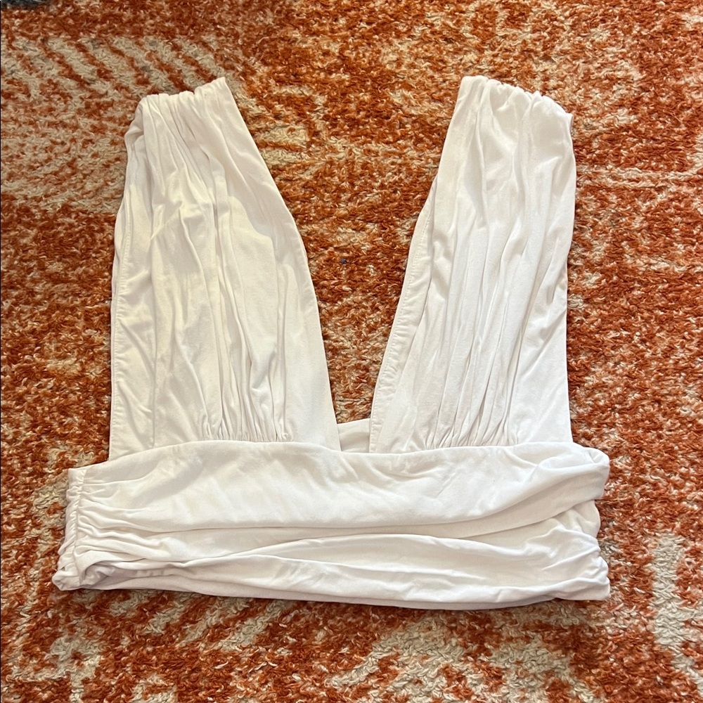 White Sleeveless Cropped/Bra Top